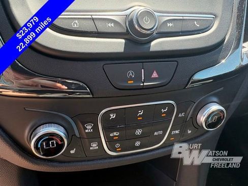 Used 2024 Chevrolet Equinox RS w/ LPO, Floor Liner Package FWD image 19