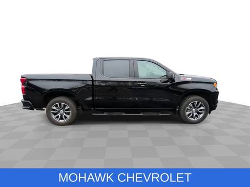 Used 2025 Chevrolet Silverado 1500 RST w/ Convenience Package II AWD/4WD image 10