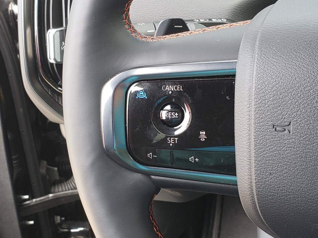 Certified 2025 Nissan Armada PRO-4X w/ Pro-4X Premium Package AWD/4WD image 34