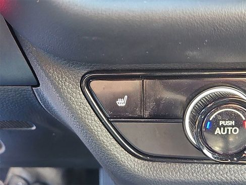 Certified 2025 Honda HR-V Sport image 16