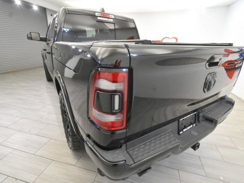 Used 2019 RAM 1500 Laramie AWD/4WD image 3