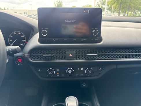 Certified 2023 Honda HR-V Sport image 19
