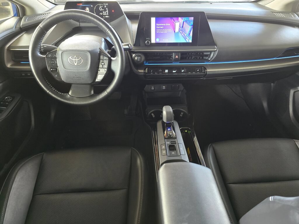 Used 2024 Toyota Prius XLE FWD image 17
