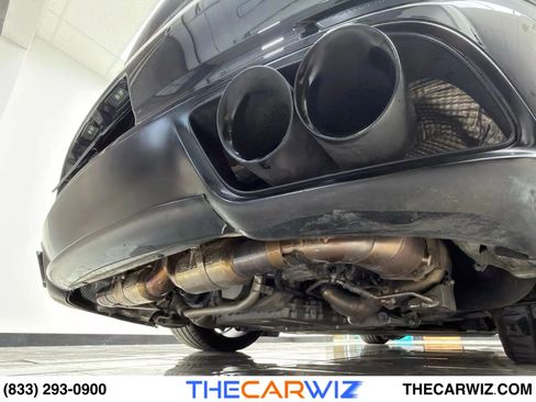 Used 2019 Porsche 911 Turbo S image 17