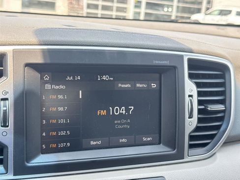 Used 2018 Kia Sportage LX w/ LX Popular Package AWD/4WD image 23