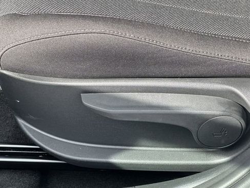New 2026 Hyundai Elantra SE w/ Cargo Package FWD image 28