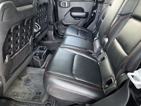 Used 2020 Jeep Gladiator Rubicon AWD/4WD image 21