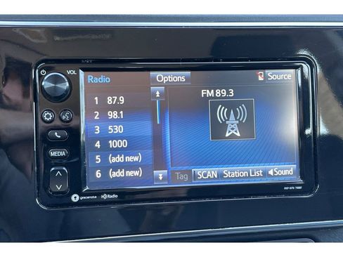 Used 2018 Toyota Corolla iM w/ Carpet Mat Package (TMS) image 25