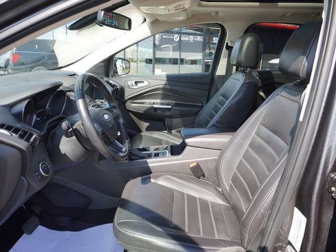 Used 2017 Ford Escape Titanium AWD/4WD image 22