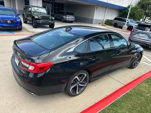 Used 2020 Honda Accord Sport image 6
