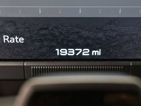 Used 2025 GMC Hummer EV 3X AWD/4WD image 13