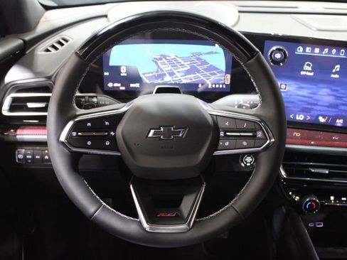 New 2026 Chevrolet Traverse Z71 w/ Enhanced Driving Package AWD/4WD image 34