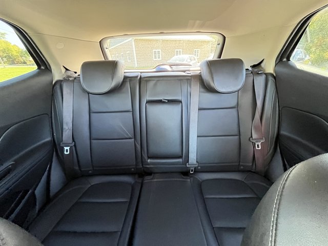 Used 2019 Buick Encore Essence w/ Experience Buick Package AWD/4WD image 30