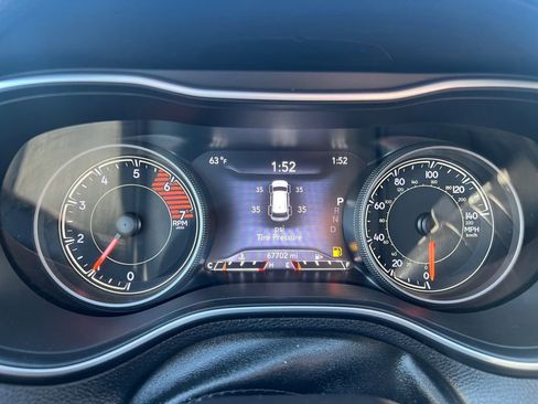 Used 2020 Jeep Cherokee Limited AWD/4WD image 22