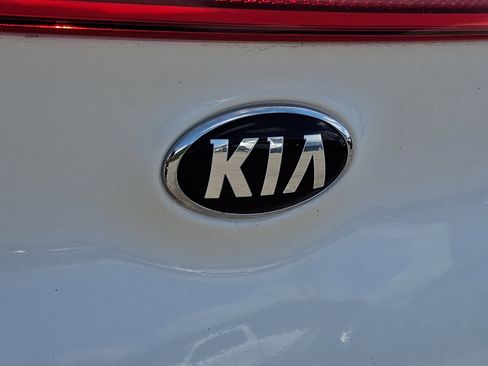 Used 2021 Kia Sportage LX AWD/4WD image 28