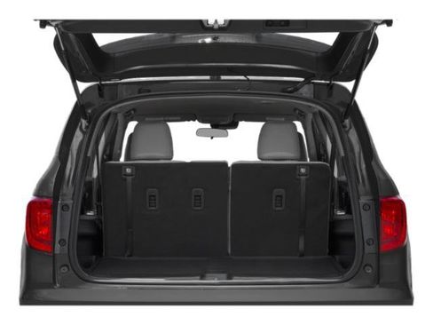 Used 2018 Honda Pilot EX image 11