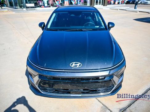 Used 2025 Hyundai Sonata SEL FWD image 8