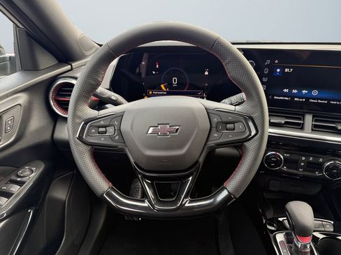 New 2026 Chevrolet Trax RS w/ Sunroof Package image 12