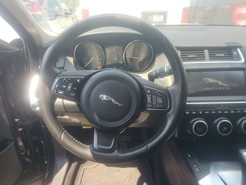 Used 2020 Jaguar E-PACE SE AWD/4WD image 10
