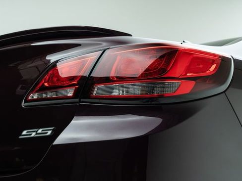 Used 2015 Chevrolet SS image 15