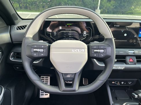 Used 2025 Kia K4 GT-Line Turbo FWD image 12