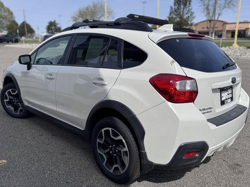 Used 2017 Subaru Crosstrek 2.0i Limited AWD/4WD image 6
