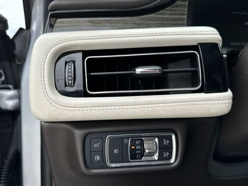 Used 2020 Lincoln Aviator Black Label Grand Touring w/ Class IV Trailer Tow Package image 17