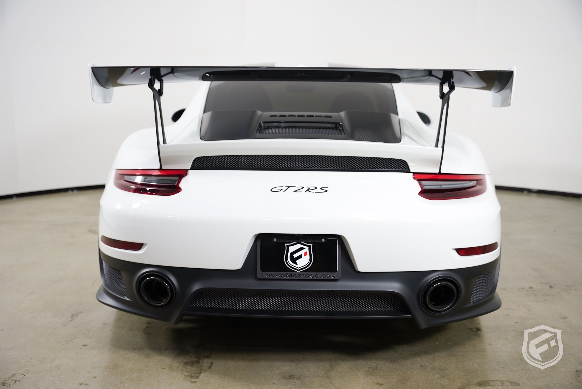 Used 2018 Porsche 911 GT2 RS RWD image 8