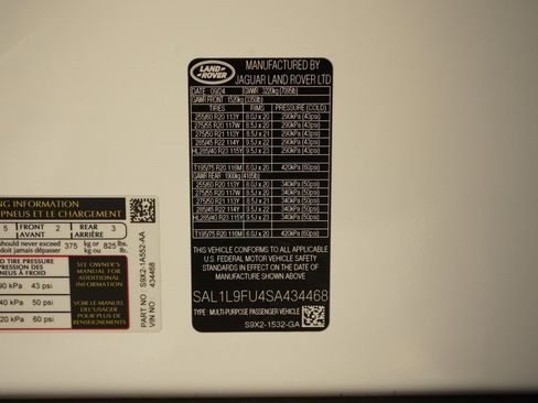 Used 2025 Land Rover Range Rover Sport Dynamic SE image 33