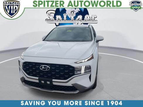 Used 2023 Hyundai Santa Fe SE FWD image 3