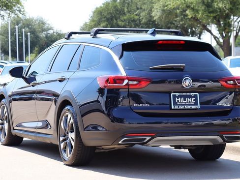 Used 2018 Buick Regal Essence w/ Driver Confidence Package #1 image 6