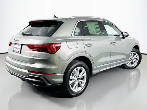New 2025 Audi Q3 2.0T Premium image 13