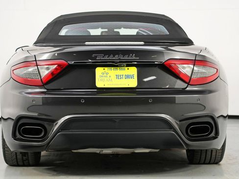 Used 2018 Maserati GranTurismo Sport image 10