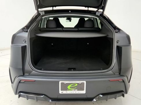 Used 2026 Tesla Model Y Performance AWD/4WD image 29