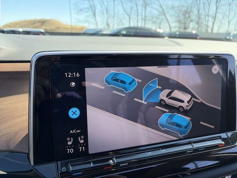 New 2026 Volkswagen Atlas SE AWD/4WD image 47