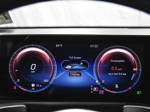 Used 2022 Mercedes-Benz GLB 250 4MATIC image 36