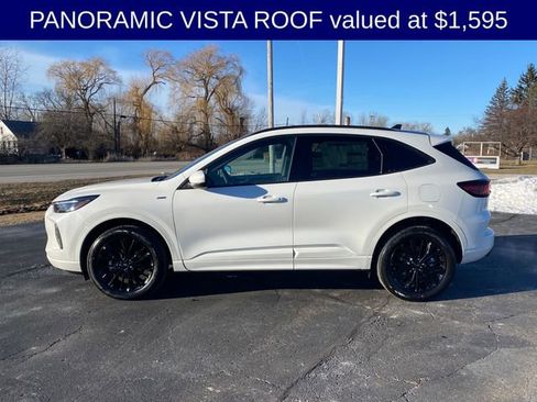 New 2025 Ford Escape ST-Line Elite w/ Equipment Group 501A image 2