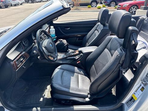 Used 2013 BMW 328i Convertible RWD image 6