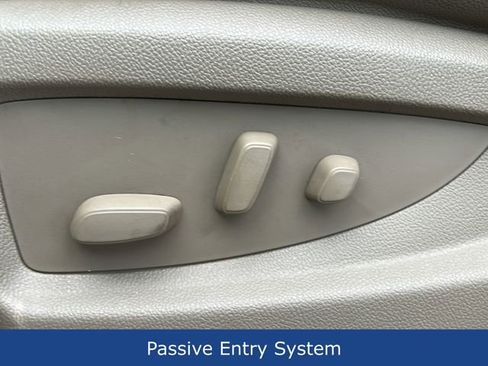 Used 2017 Chevrolet Tahoe LT image 22