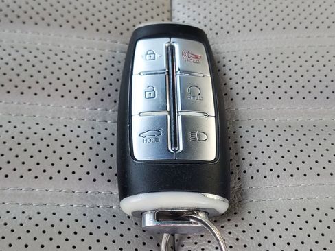 Used 2022 Genesis G70 3.3T w/ Sport Advanced Package image 41