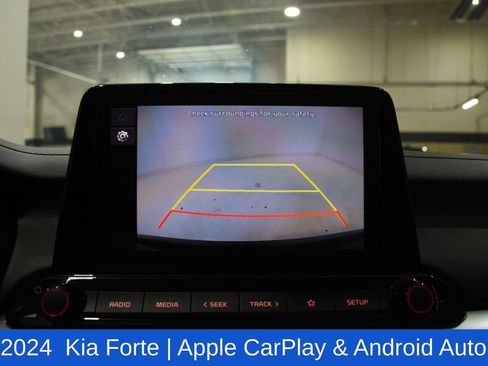 Used 2024 Kia Forte LXS FWD image 17