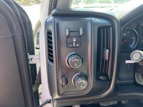 Used 2019 Chevrolet Silverado 3500 W/T w/ WT Convenience Package AWD/4WD image 16