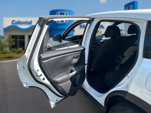 Used 2024 Honda HR-V Sport image 26