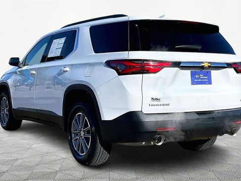 Used 2023 Chevrolet Traverse LT image 13