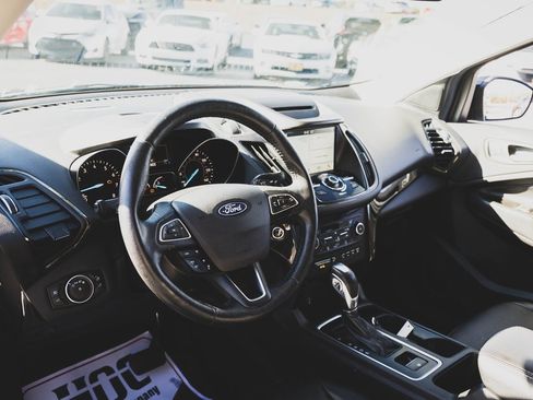 Used 2018 Ford Escape Titanium w/ Ford Safe & Smart Package image 2