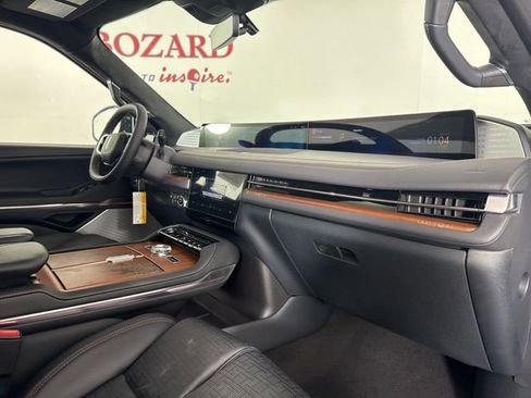 New 2025 Lincoln Navigator Black Label image 21