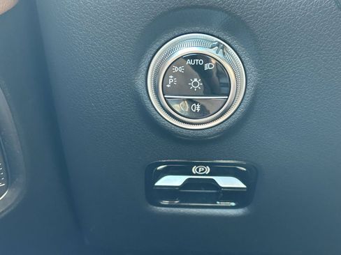 Certified 2024 Mercedes-Benz CLE 300 4MATIC Coupe image 24