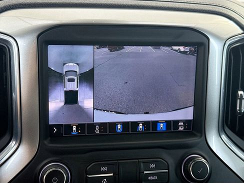 Used 2021 Chevrolet Silverado 1500 LTZ w/ LTZ Premium Package AWD/4WD image 15