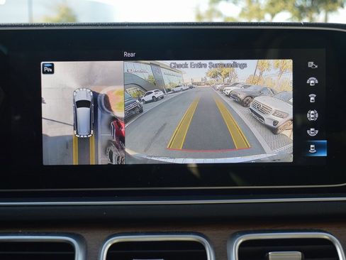 Used 2023 Mercedes-Benz GLS 450 GLS 450 image 28