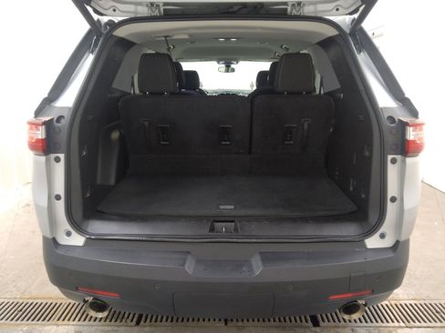 Used 2018 Chevrolet Traverse LT w/ LPO, Cargo Package image 29